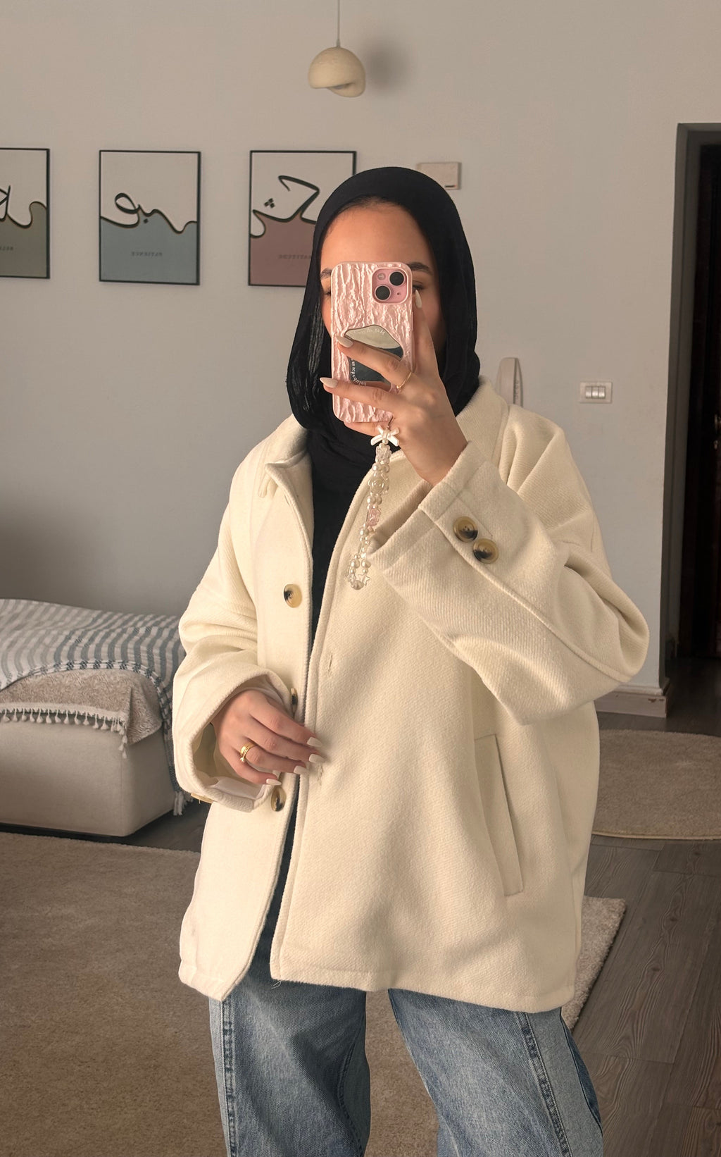 Cozy Buttoned Jacket - in cream