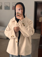 Cozy Buttoned Jacket -in warm off-white