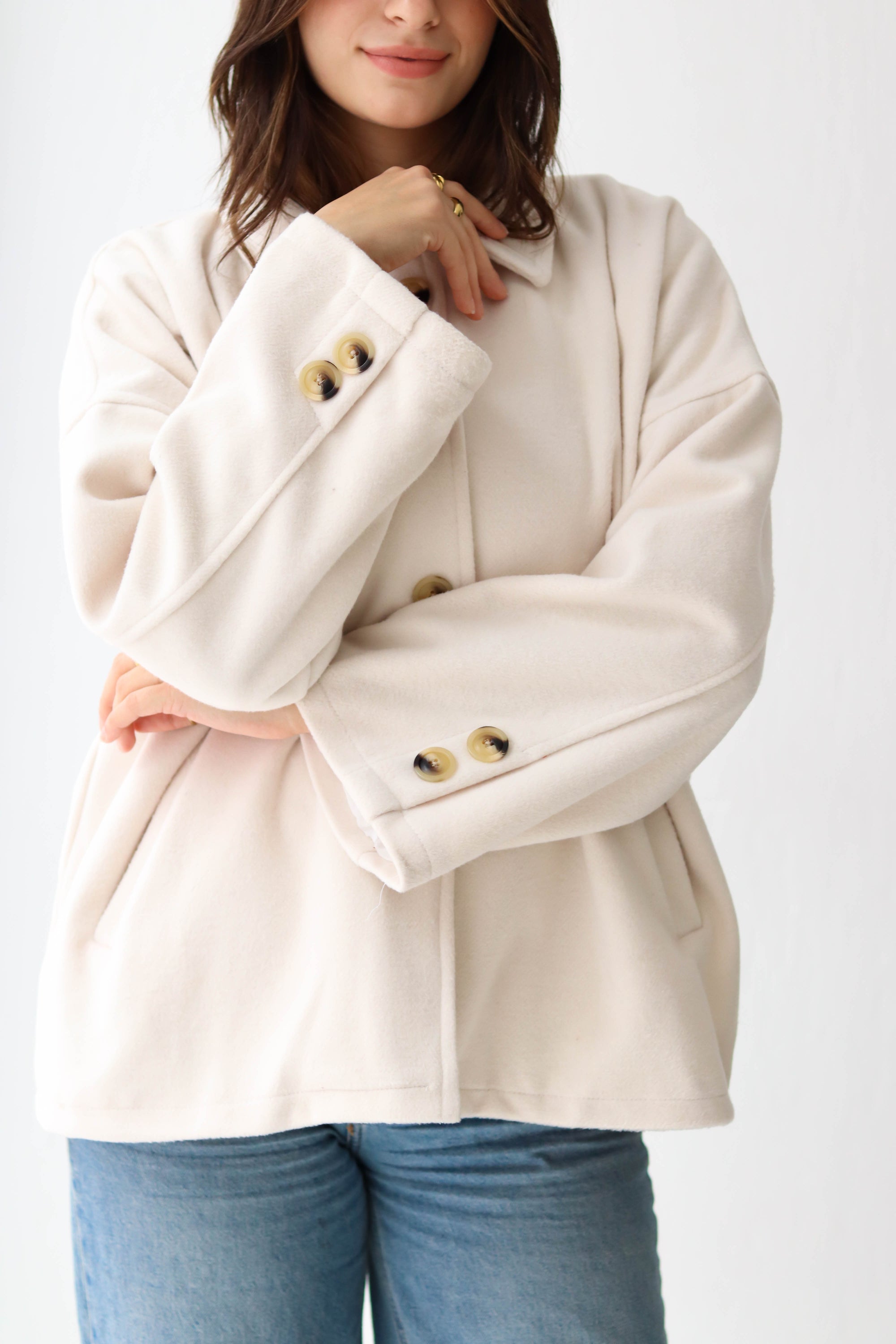 Cozy Buttoned Jacket -in warm off-white