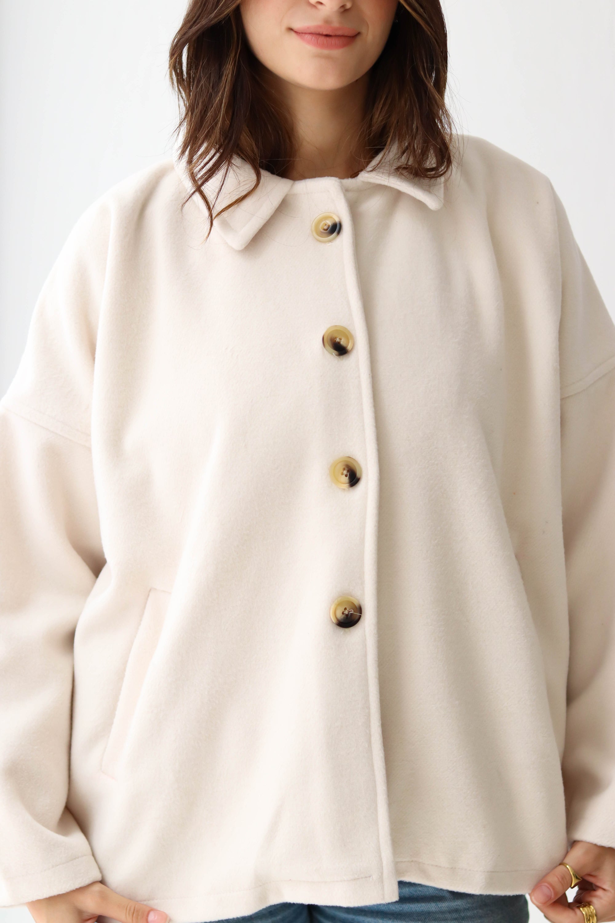 Cozy Buttoned Jacket -in warm off-white